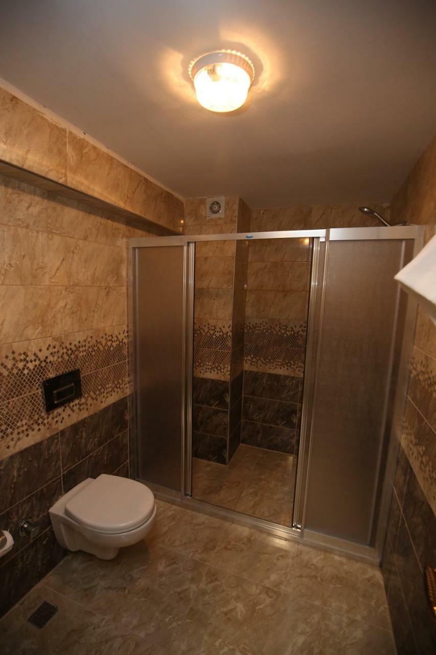 Yues Hotel Istanbul Eksteriør billede